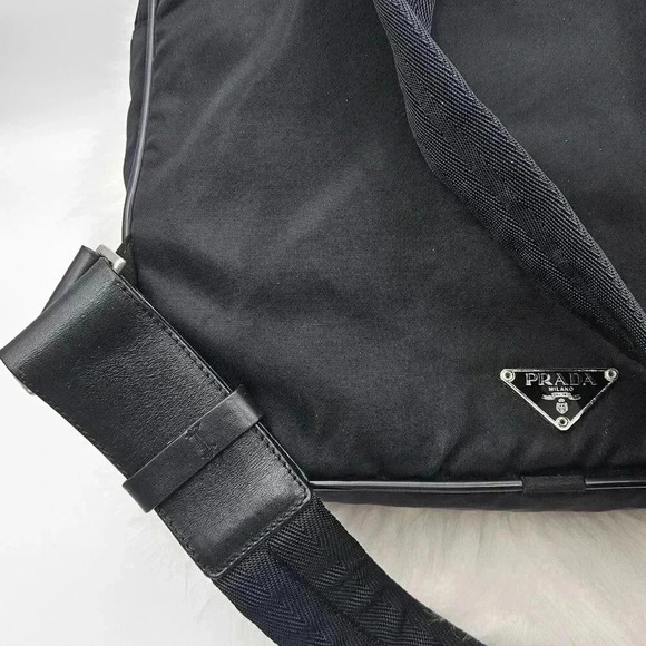 Prada Black Logo 2Way Chest Rig/Shoulder Bag - Picture 5 of 17